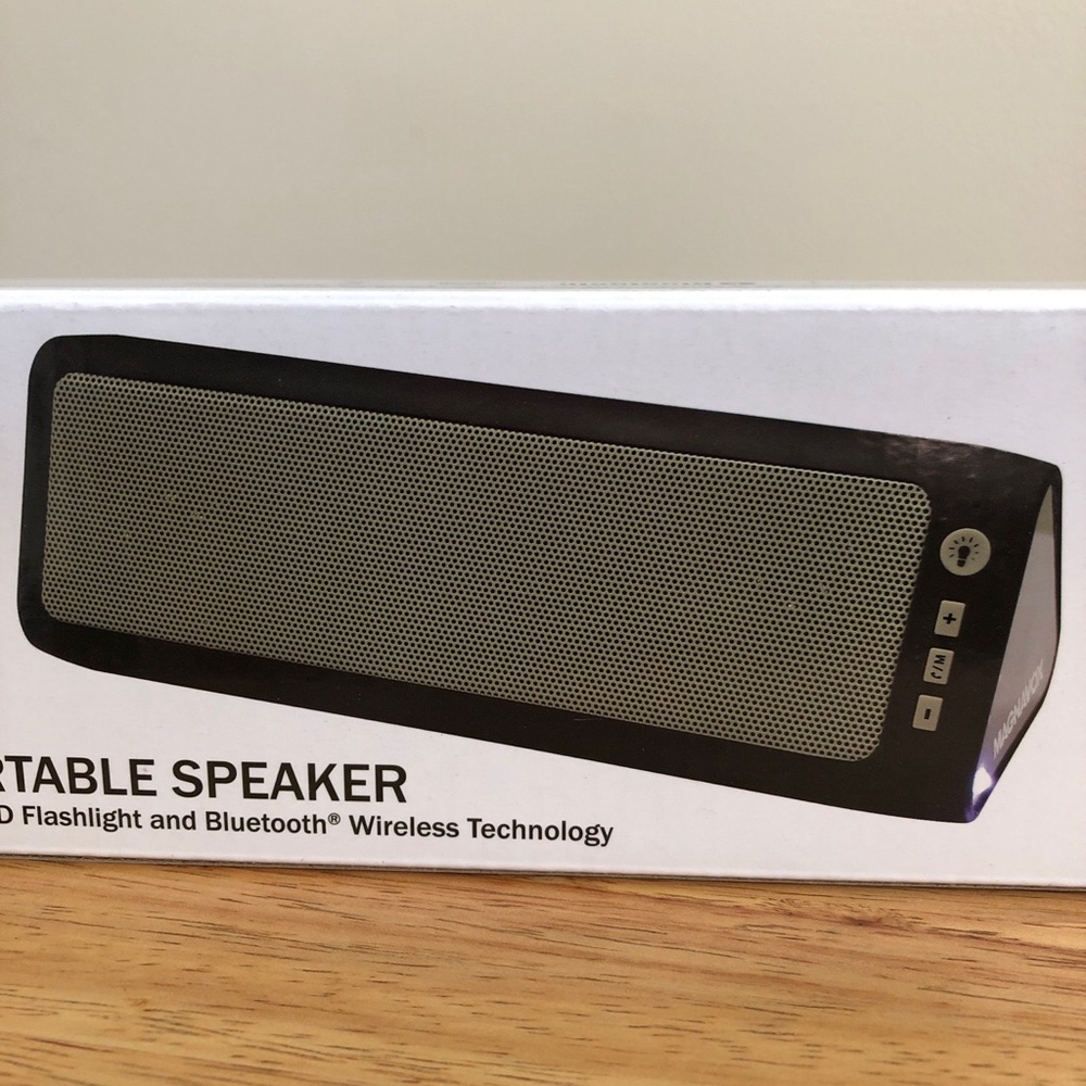 Magnavox Portable Speaker with Bluetooth - Picture 6 of 6